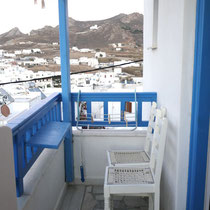 Mit Mini-Balkon ...