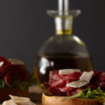 Toasted Brioche Slices for Aperitif