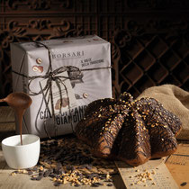 Pandoro Star-shaped Dark Chocolate & Hazelnuts with Hazelnuts Cream (750g)