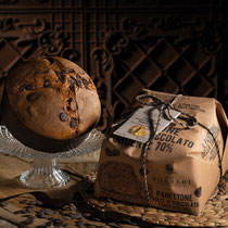 RUSTICO DARK CHOCOLATE DROPS PANETTONE (1kg)
