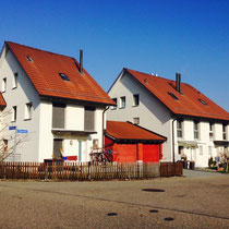 3 Einfamilienhäuser in Bonstetten, Chueweid 32, 34 und 36