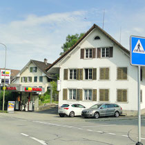 3 Familienhaus mit Autogarage und Autowerkstatt sowie Tankstelle in Ottenbach