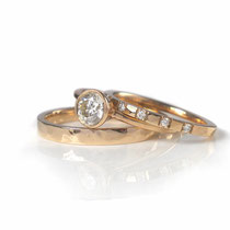 Trauringe und Verlobungsring in Roségold mit Brillanten