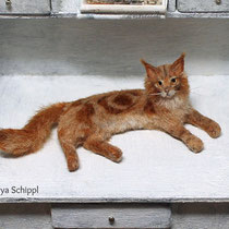 1:12 GINGER MAINE COON CAT