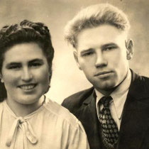 Mama ze szwagrem Henrykiem Jędrzejowskim