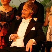 Die Fledermaus, Dr. Falke (2008)