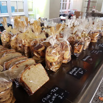 Weihnachtsgebäck @ Tannenbaumparty, 16. Dezember, Innenhof Burgerspital