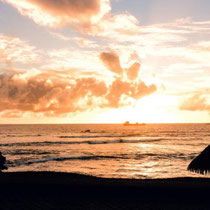 Coastal atmosphere of Rapa Nui