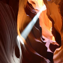 Upper Antelope Canyon [PAGE/Arizona/USA]