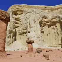 Toadstool rocks, Grand Staircase-Escalante - Highway No. 89 Kanab/Utah to Page/Arizona