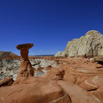 Toadstool rocks, Grand Staircase-Escalante - Highway No. 89 Kanab/Utah to Page/Arizona