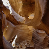 Lower Antelope Canyon [PAGE/Arizona/USA]