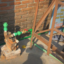 water is pushed by this pump into the first tank