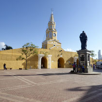Bild: Eingang zum großen Platz in Cartagena