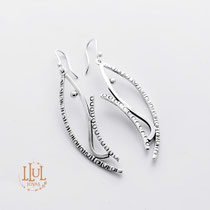 Aretes hechos  amno en plata 950.