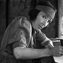 1938 India : Hedi Mertens rendering her husband Walter's plans for the Ashram.