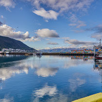 Tromsö Stadtzentrum + Hafen