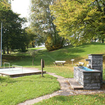 Kneippanlage in 87645 Schwangau- Kurpark am Fischweiher (Ostallgäu) (Foto: Touristinfo Schwangau)