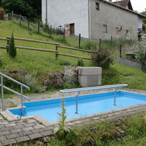 Kneippbecken in 87724 Stephansried am Geburtsort  