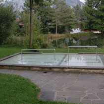 Wassertretbecken in 87645 Schwangau- Anlage 1 im Kurpark am Fischweiher (Ostallgäu)
