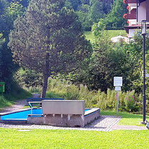 Kneippanlage in 87541 Unterjoch - im Dorfgarten, Steinebergweg (Oberallgäu)