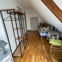 chambre 4 et penderie 