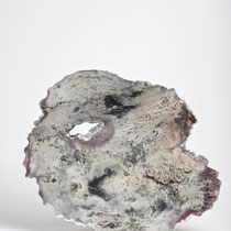 Céramique, feuille d'argent, enfumage, 39x34 cm, 2019