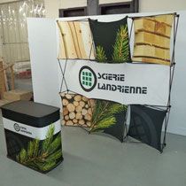 HELLO.XPRESS Promotionstand