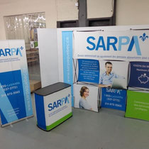 HELLO.XPRESS Promotionstand + Roll-up ONE.R1 mit Textilgrafik