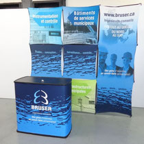 HELLO.XPRESS Promotionstand