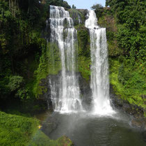 Tad Gneuang Waterfall