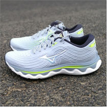 Der 'Wave Horizon 6' von Mizuno im Test...