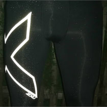 Die Kompressionshose '2XU Reflect Compression Tight' im Test.