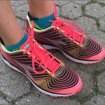 Der 'MYTHOS BLUSHIELD FLY W' von Diadora im Test.