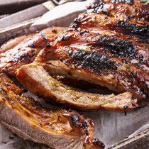 Gegrilltes Schweinefleisch Spareribs