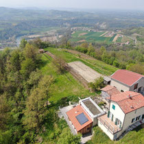 Die Ferienliegenschaft im Piemont © Drohnenfoto A. Kranz