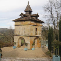 Le pigeonnier ( un des plus beaux de Midi-Pyrénées)