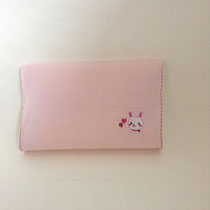 キッズピロー101　ピンクうさぎ　370×230　￥700
