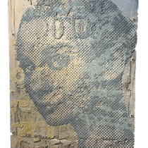 Grey Audrey, Mischtechnik, Gips, Pigmente auf recyceltem Material, 80 x 100 cm
