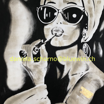 Bild von Daniela Schorno: Audrey mit Lipgloss 70 x 100