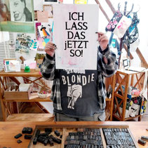 Holzbuchstaben im Workshop Drucken mit Holzlettern in der Druckwerkstatt Craftschöpferey in Niedersachsen.