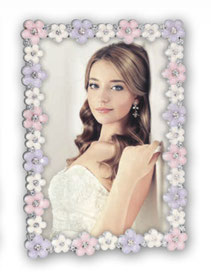 cadre encadrement fleurs strass argenté deco idee cadeau mariage anniversaire bapteme communion jeune fille femme felurs mauve rose blanche pastel couleur moderne tendance design classique contemporain zep italie stacy retro vintage luxe chic promo soldes