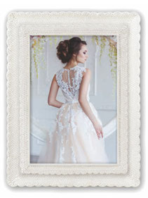 cadre encadrement photographie perle blanche nacre decoration mariage idee cadeau anniversaire bapteme communion paque noel chic luxe refinement promo dinard zep italie moderne tendance retro vintage ancien contemporain 