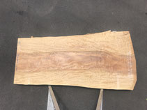 栃　テーブル　一枚板　広島　天板　素材