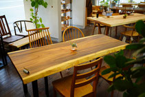 アメリカンチェリー　テーブル　一枚板　広島
