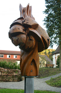 werden und vergehen, holzskulptur eiche, gunnar mozer