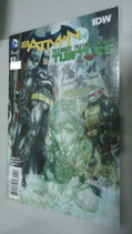 COMIC BATMAN TEENAGE MUTANT NINJA TURTLES #4