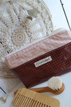 Necessaire klein bordeaux mit weissen Pünktli und rosa mit weissem Karo-Muster