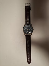 Armbanduhr ohne Markenzeichen