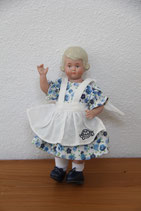 Schildkröt Künstlerpuppe Inge 13 klein blaues Kleid